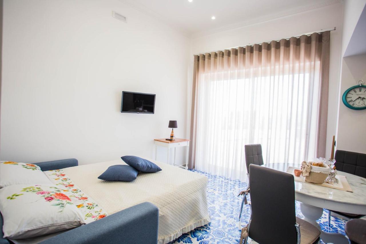 Palazzo De Gregorio Apartment Pompei SantʼAntonio Abate Екстериор снимка