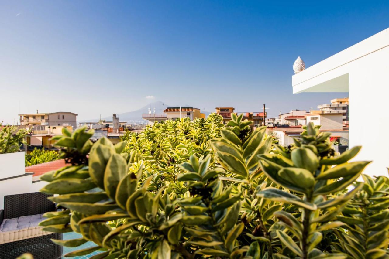 Palazzo De Gregorio Apartment Pompei SantʼAntonio Abate Екстериор снимка