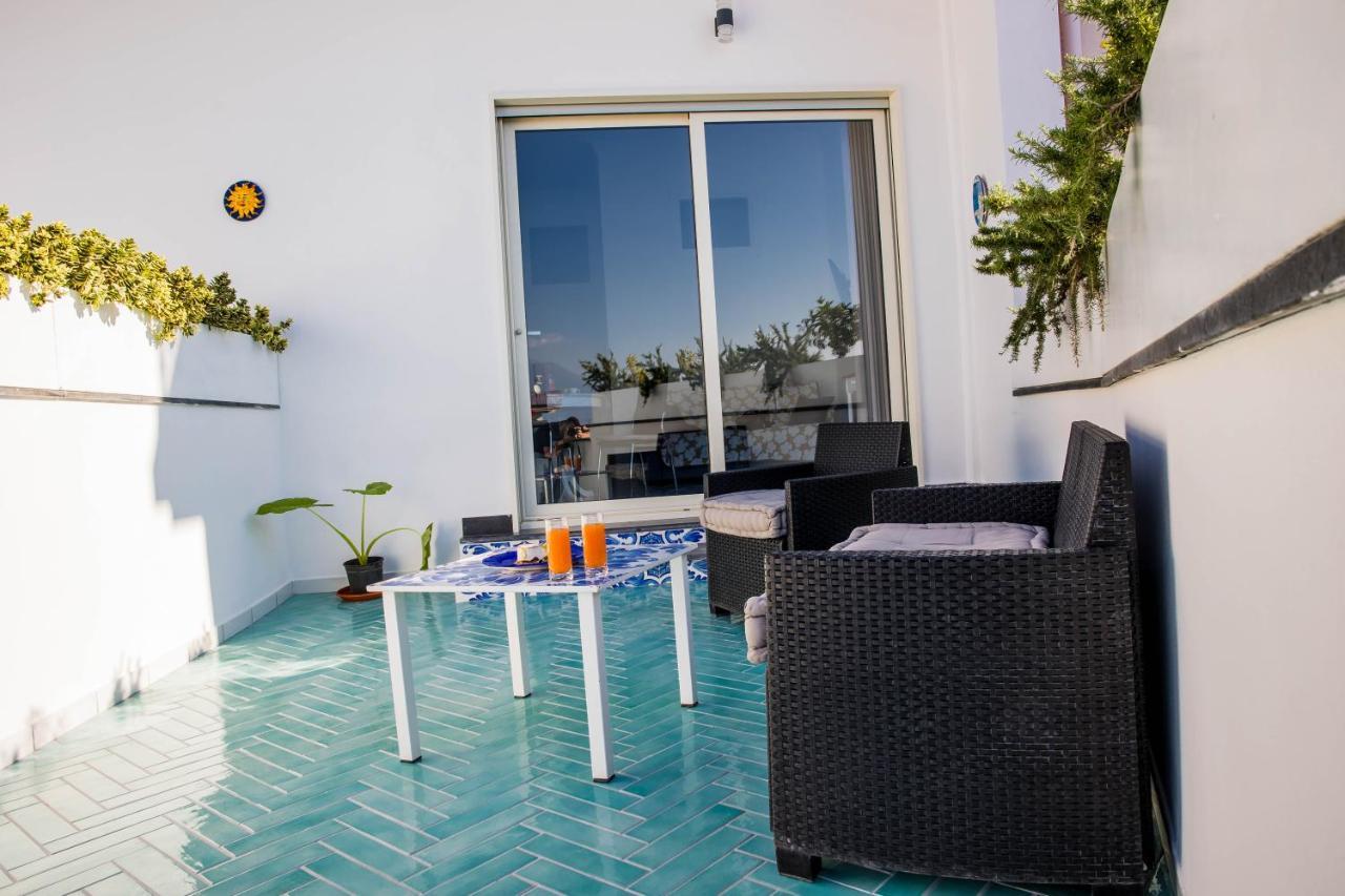 Palazzo De Gregorio Apartment Pompei SantʼAntonio Abate Екстериор снимка