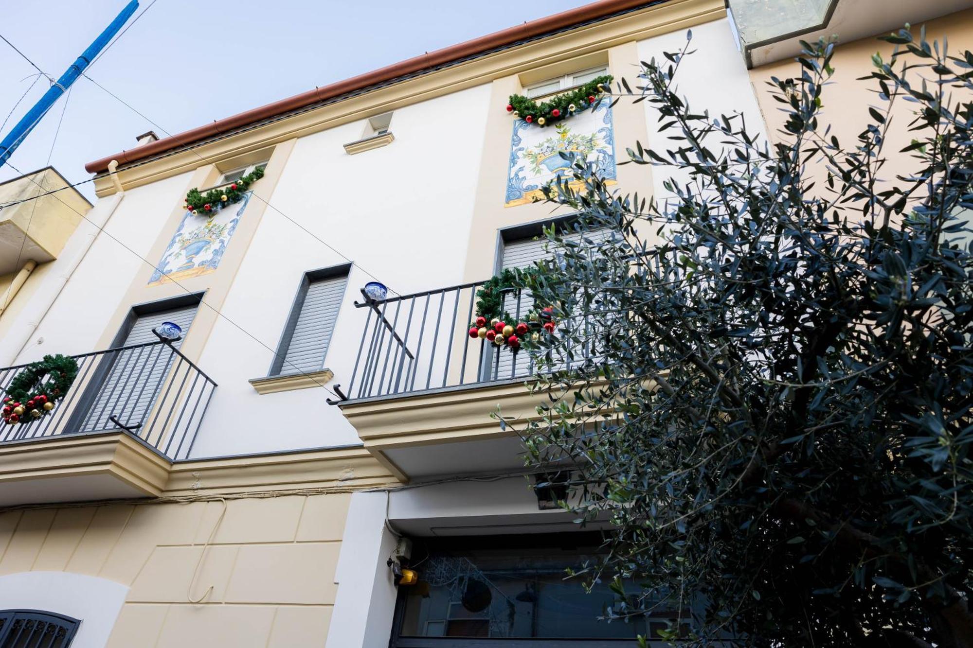 Palazzo De Gregorio Apartment Pompei SantʼAntonio Abate Екстериор снимка
